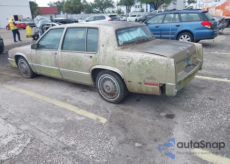 1990 Cadillac Deville z USA, uszkodzony, nr VIN 1G6CD5339L4368410